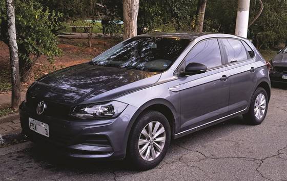 VOLKSWAGEN POLO 1.6 MSI TOTAL FLEX AUTOMÁTICO VOLKSWAGEN POLO 1.6 MSI TOTAL FLEX AUTOMÁTICO